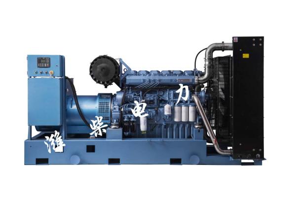 陸用標(biāo)準(zhǔn)型發(fā)電機(jī)組550KVA-1375KVA